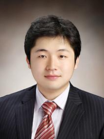 15. Hyun Uk Hong 사진